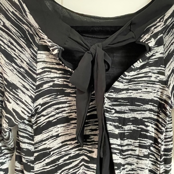 Tempo Paris light weight zebra print top - Picture 3 of 4